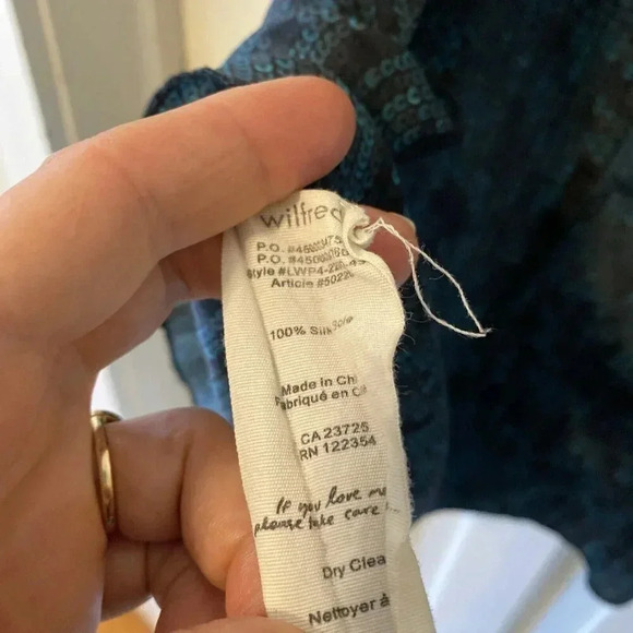 Wilfred Aritzia Silk  Camisole Tank Top Sz XS Emerald Green Black Feminine Light - Picture 7 of 11